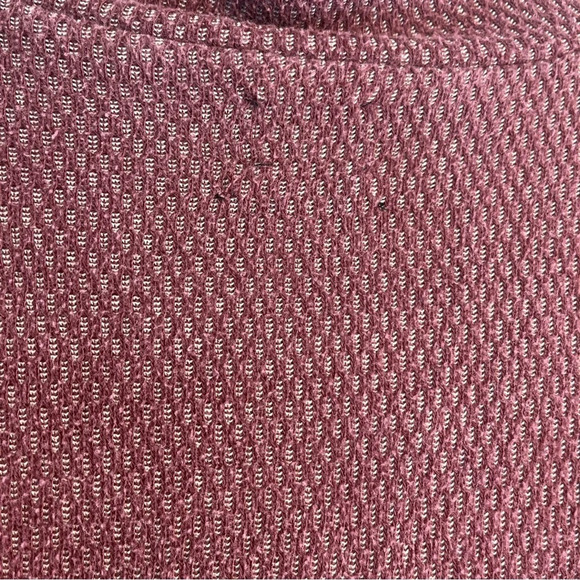 OUT FROM UNDER Camino Thermal Cropped Cutoff Turtleneck Shirt Top Size Medium - Picture 8 of 8